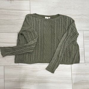 White Crow Cable Knit Sweater - Sage Green